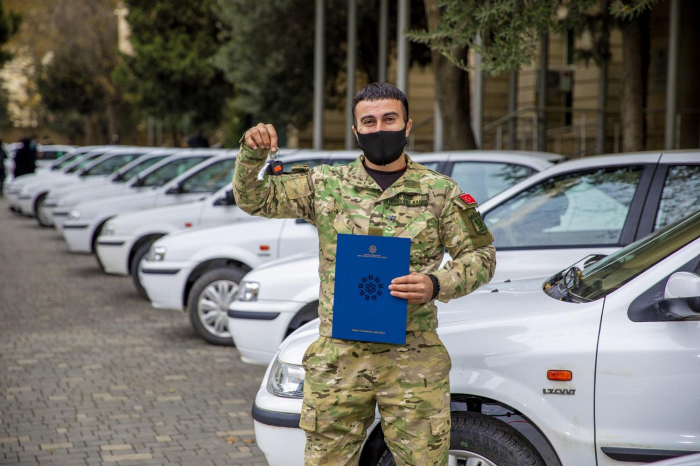 Daha 40 Qarabağ əlilinə avtomobil verildi  
