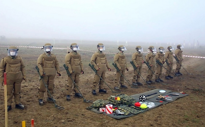   Des sapeurs militaires turcs effectuent des exercices sur le soutien technique -   VIDEO    