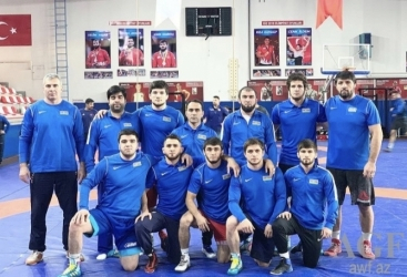 El equipo de lucha libre de Azerbaiyán gana el tercer lugar en la Copa del Mundo en las competiciones individuales