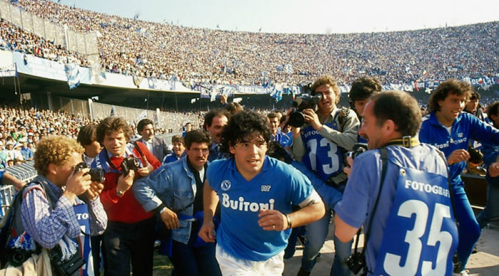 Le stade de Naples rebaptisé officiellement en l’honneur de Maradona