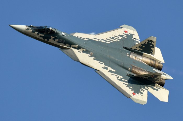 Rusiya Aerokosmik Qüvvələri 5-ci nəsil Su-57-lər aldı