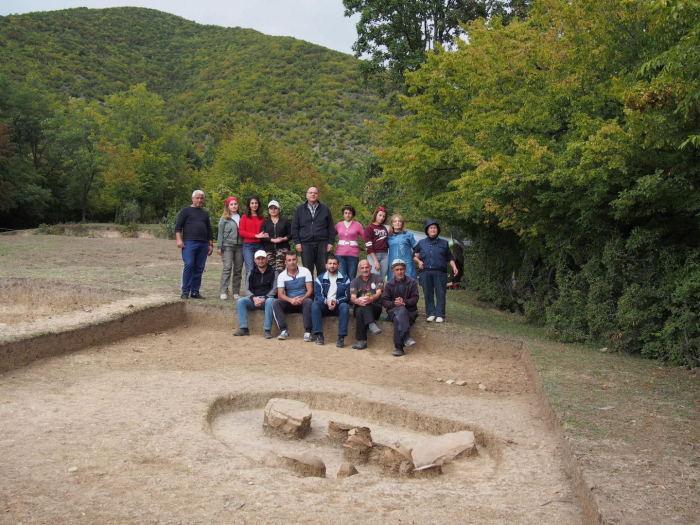  اكتشاف آثار دفن جديدة لألبانيا القديمة 