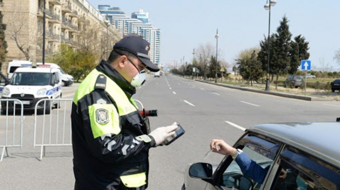 Yüzlərlə maşın postlardan qaytarıldı,  2219 nəfər cərimələndi  