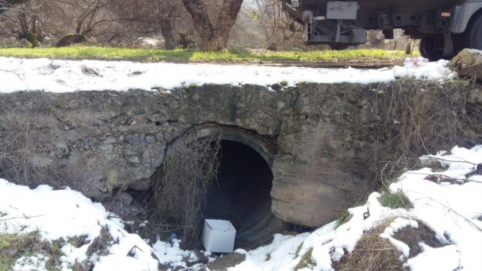 Zəngilanda düşmənin körpü altına qoyduğu partlayıcı tapıldı -  FOTO  