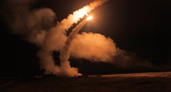 جنرال إسرائيلي محذرا: 300 ألف صاروخ تحيط بالبلاد من كل الجهات استعدادا للحرب