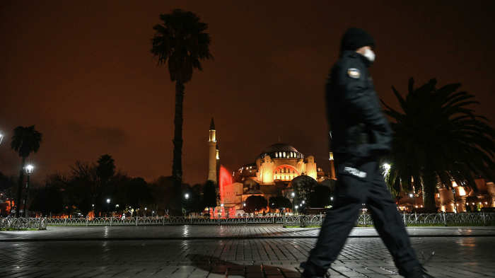 Mehr als 250 Festnahmen wegen Terrorverdachts in Türkei