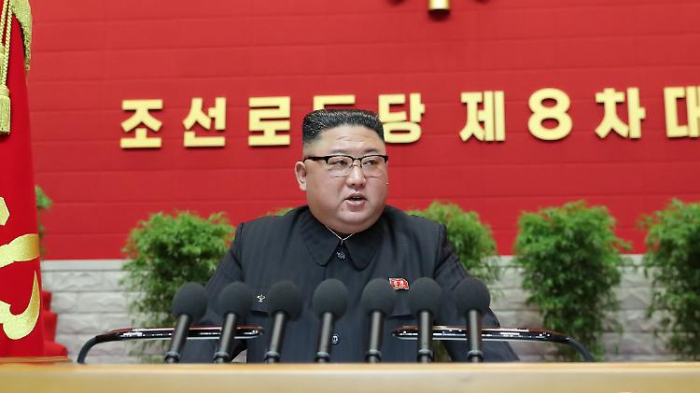 Kim Jong Un räumt auf Parteitag Fehler ein