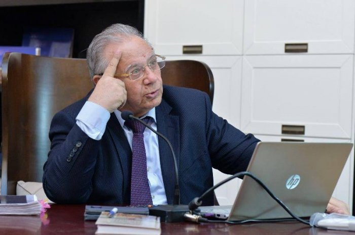   Hasan Hasanov fue retirado del cargo de embajador  
