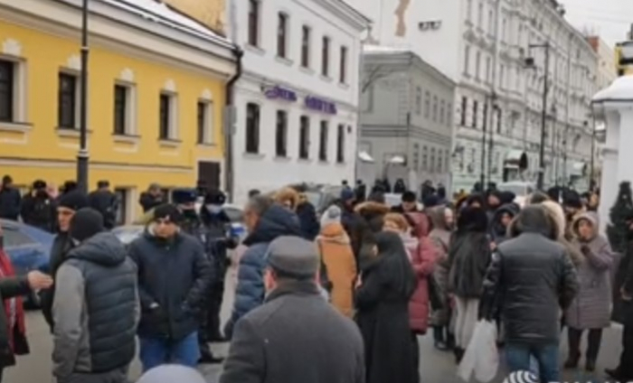  Armenians in Moscow stage protest against PM Pashinyan -  VIDEO  