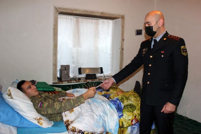 Sənədlərini itən qaziyə yeni şəxsiyyət vəsiqəsi verildi