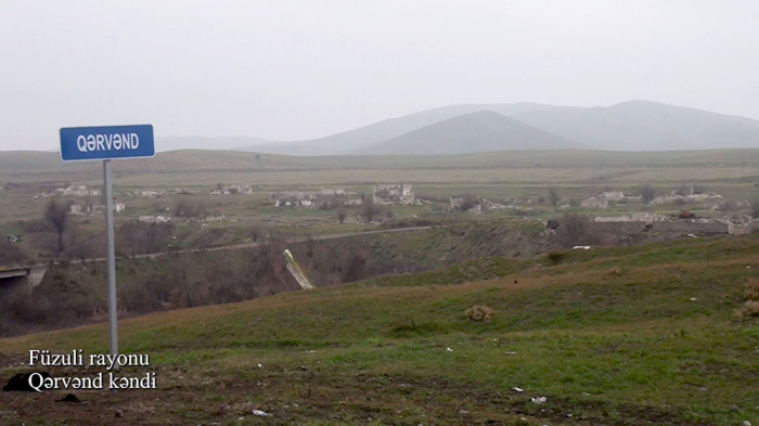   Bilder von Füzulis Garvand-Dorf   - VIDEO    