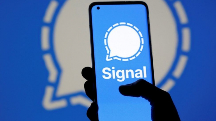 Signal messaging platform stops working as downloads surge