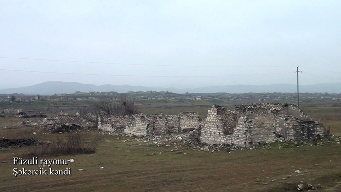   Videoaufnahmen des Dorfes Schekerdschik in der Region Füzuli  