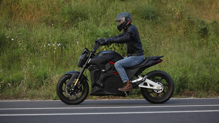   E-Motorrad mit viel Reichweite für wenig Geld?  