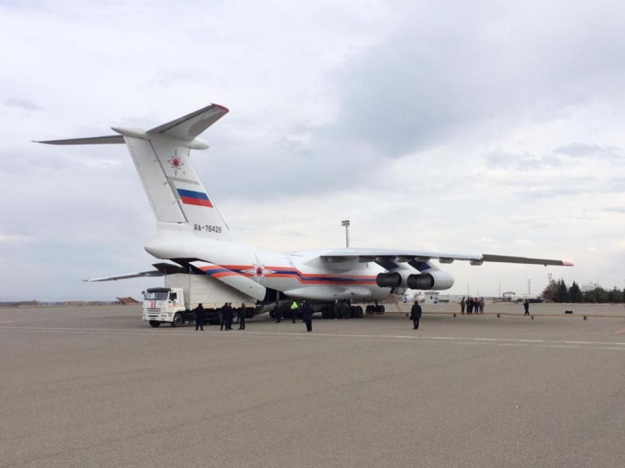   Russland schickt eine weitere Gruppe nach Aserbaidschan, um befreite Gebiete zu entminten -   FOTOS    