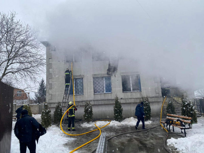   At least 15 killed, 11 injured in nursing home fire in Ukraine  