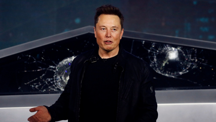 Elon Musk to offer $100 million prize for 