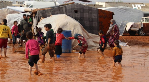 أكثر من 100 ألف لاجئ يتعرض للعواصف المطيرة في شمال سوريا
