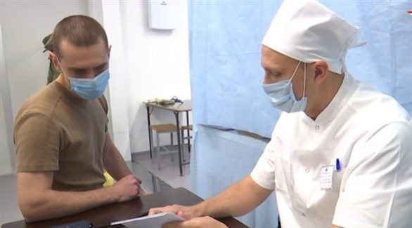 تطعيم العسكريين الروس بـ "سبوتنيك في" في قاعدة حميميم بسوريا