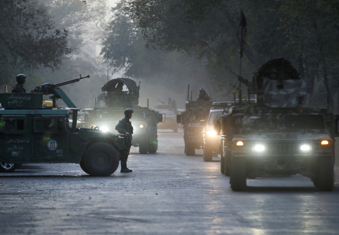إعلام: هجمات مسلحة لـ"طالبان" تسفر عن عشرات القتلى بصفوف الجيش الأفغاني في ولاية قندوز