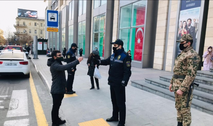 Bakı polisi karantinlə bağlı reyd keçirdi