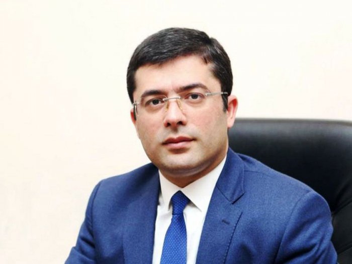    “Jurnalistin statusu”na aydınlıq gətirilməlidir -    Əhməd İsmayılov      