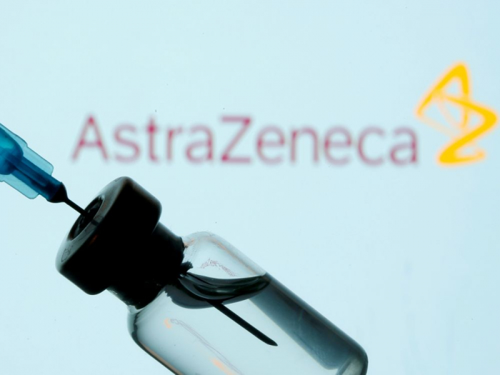 AstraZeneca a démenti une faible efficacité de son vaccin anti-Covid chez les personnes âgées de plus de 65 ans