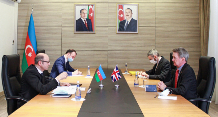 Empresas británicas muestran interés en la restauración de las tierras azerbaiyanas liberadas de la ocupación