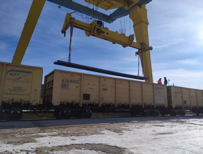 Los cargamentos orientados a la exportación se transportan a través de Bakú-Tbilisi-Kars