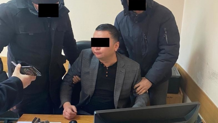 Qırğızıstan prezidentinin mətbuat katibi həbs edildi