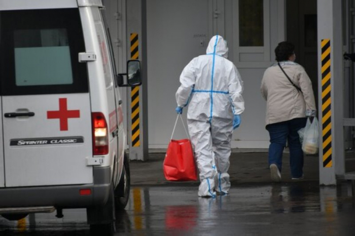 Rusiyada koronavirusdan daha 575 nəfər ölüb