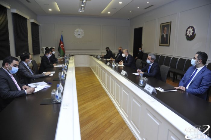 Azerbaijan, ISESCO discuss cooperation in education field