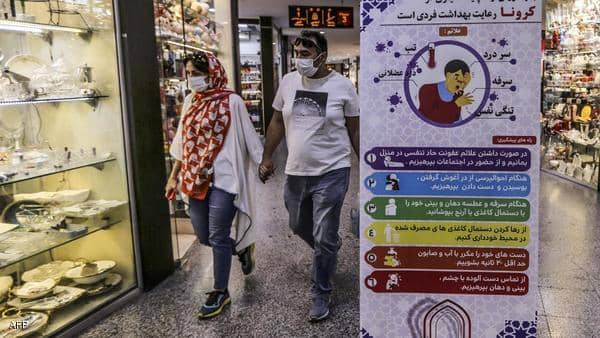إيران تحذر من موجة رابعة من "الجائحة" بسبب تحور الفيروس