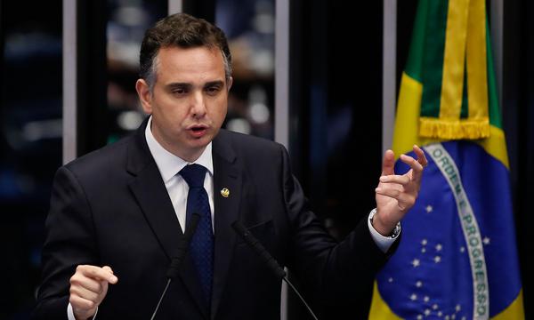 Rodrigo Pacheco, elegido nuevo presidente del Senado de Brasil