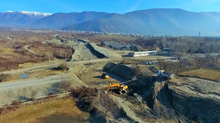 Oğuz-Şəki yolu yenidən qurulur -    FOTO   