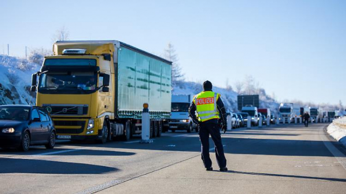 Spediteure befürchten Lieferengpässe