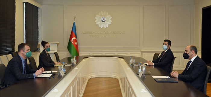 Azerbaijan, Lithuania discuss prospects for cooperation in education field