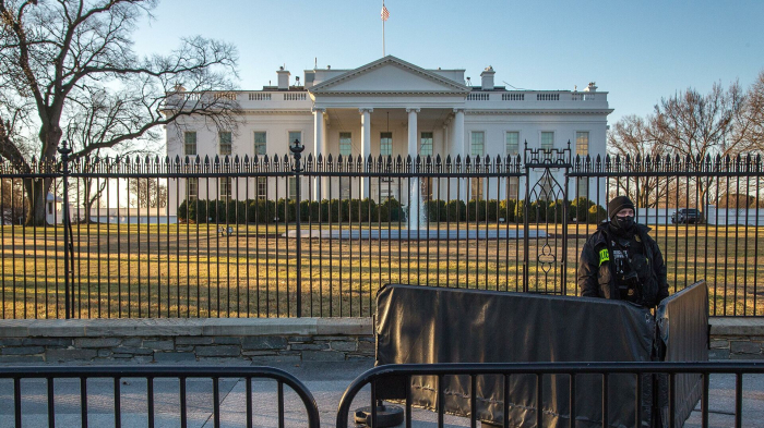     Wollten „Brief“ an Biden überreichen:     Zwei Festnahmen vor Weißem Haus wegen Schusswaffenbesitzes