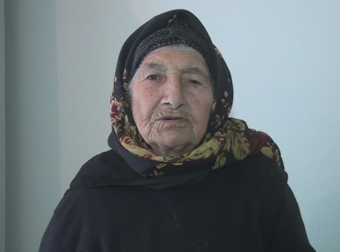    Azərbaycanda 108 yaşlı qadın peyvənd olundu -    FOTO      