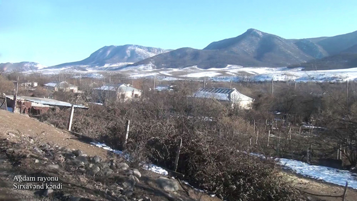   Le ministère de la Défense diffuse une   vidéo   du village de Syrkhavend de la région d