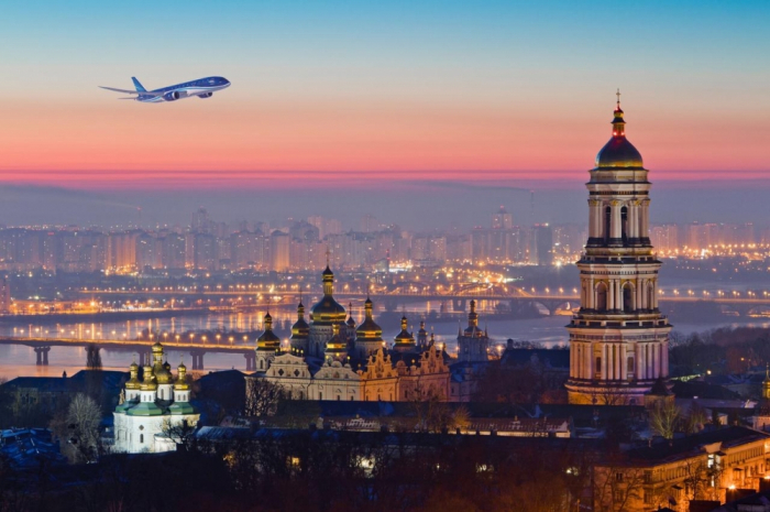 AZAL to launch special flights from Baku to Kyiv