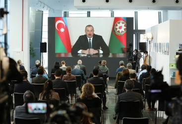      إلهام علييف:   الآن العالم كله يعرف أن الشعب الأذربيجاني تعرض للإبادة الجماعية في نهاية القرن العشرين  