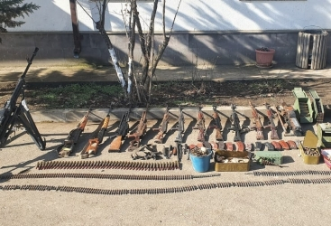   La policía azerbaiyana encuentra municiones abandonadas por los armenios en Khojavand  