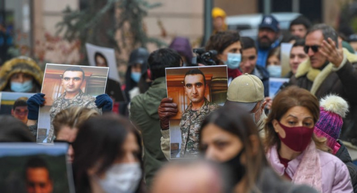 Parents of missing Armenian servicemen hold protest rally in front of Russian Embassy in Yerevan 