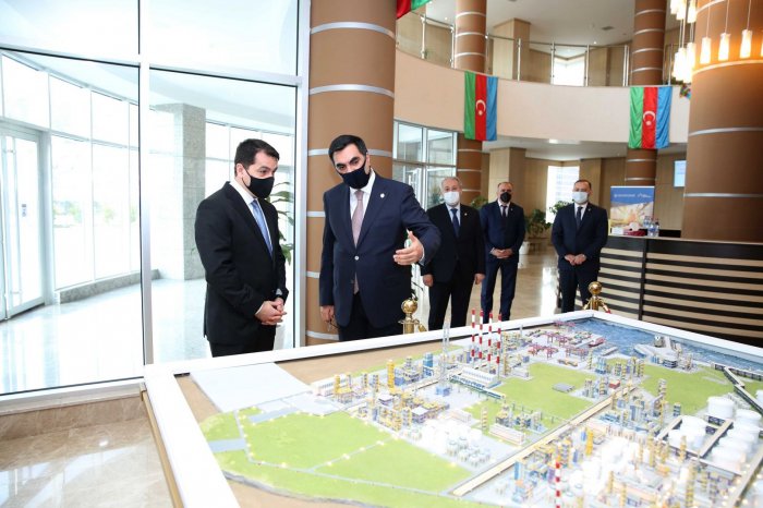 Prezidentin köməkçisi Bakı Ali Neft Məktəbində -    FOTOLAR   