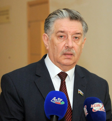 Parlamento azerbaiyano recibe solicitudes de familias rusas que quieren volver a las tierras liberadas de Karabaj