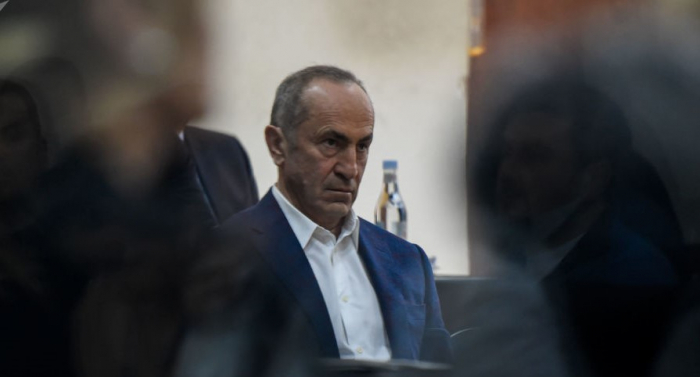  Koçaryan və Sarkisyan müxalifət liderləri ilə görüşdü 