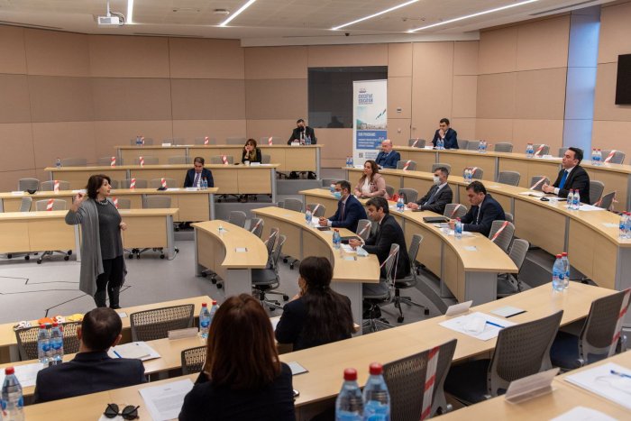 Medianın İnkişafı Agentliyi seminarları davam etdirir -    FOTO   