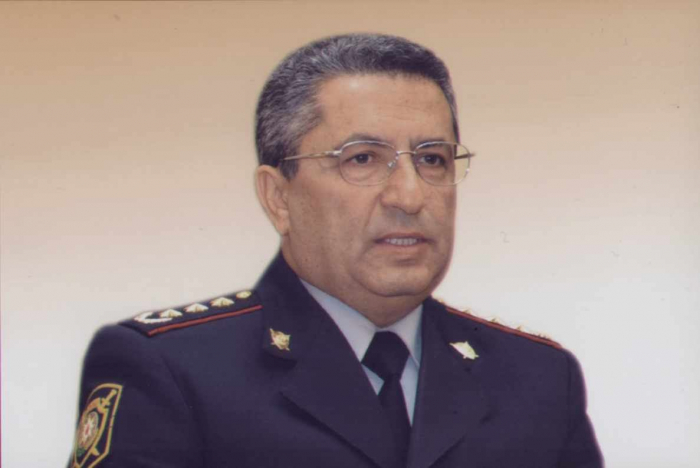    Sadiq Gözəlov vəzifəsindən azad edildi   