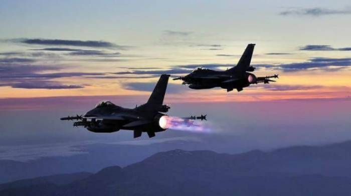 Türkiyə qırıcıları PKK terrorçularını məhv etdi 